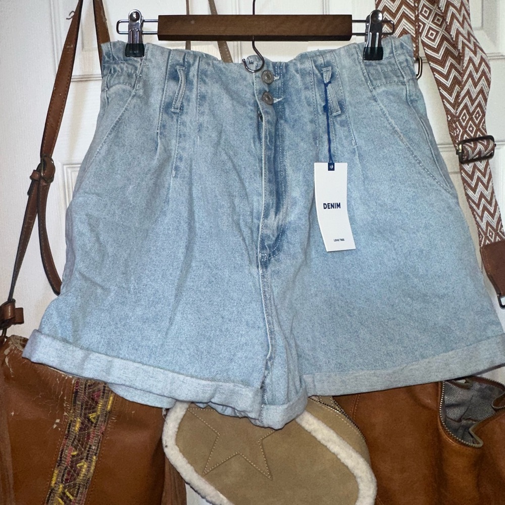 NWT Hopes blue denim shorts